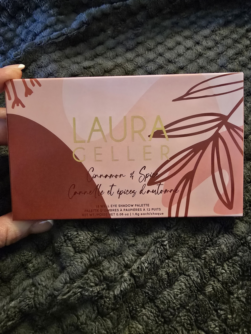 Laura Geller Cinnamon & Spice Neutral Rose & Bronze Eyeshadow Palette - Picture 5 of 6
